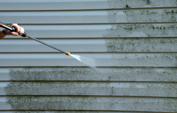 Best Pool Deck Cleaning  in Spencerville, MD